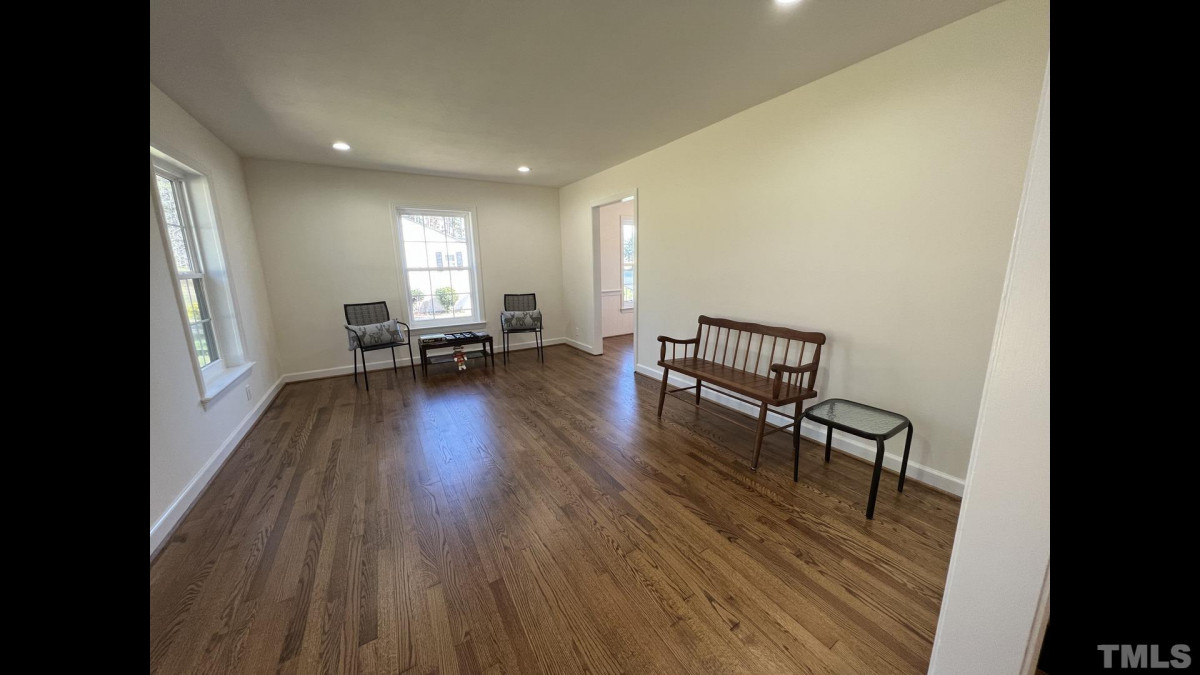 1100 Clearwater Dr, Sanford, NC 27330 Raleigh Realty