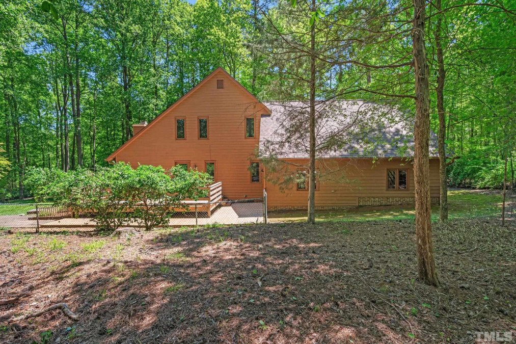 1102 Tallyho Trl Chapel Hill, NC 27516