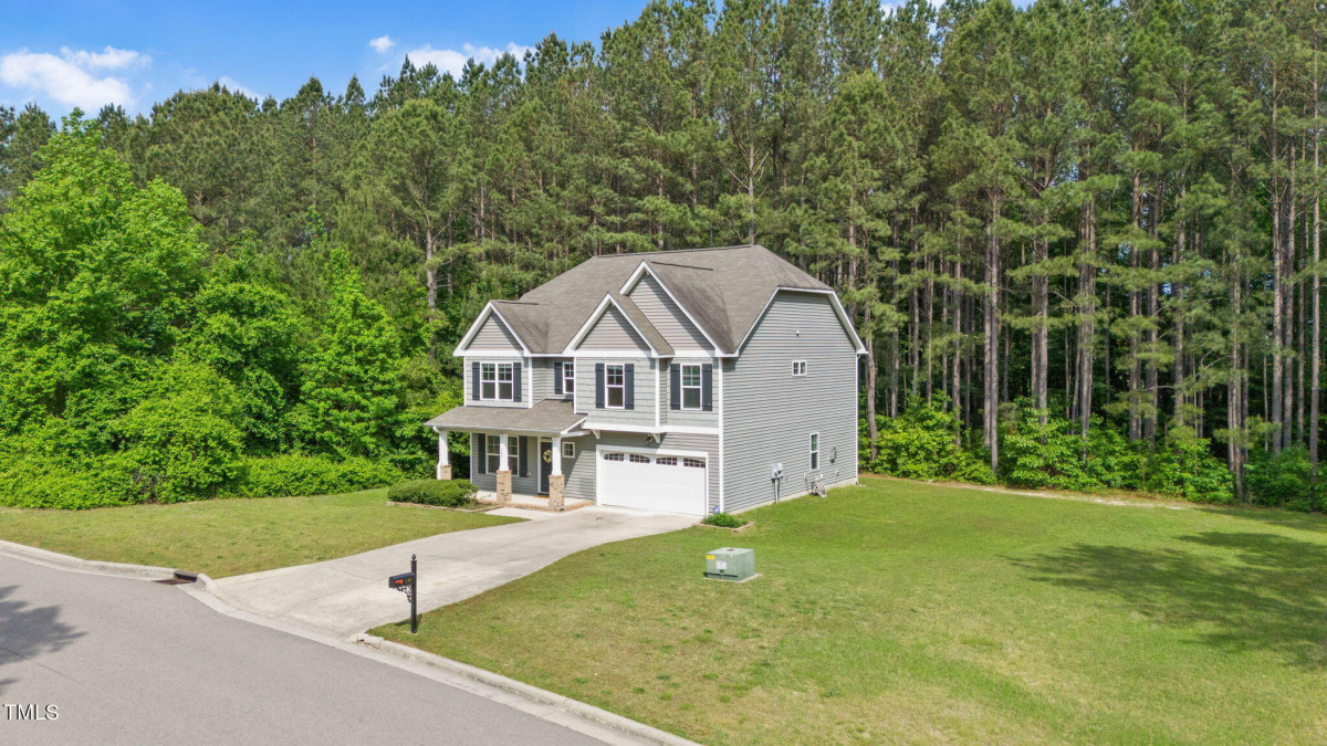 145 Timberwood Dr Cameron, NC 28326