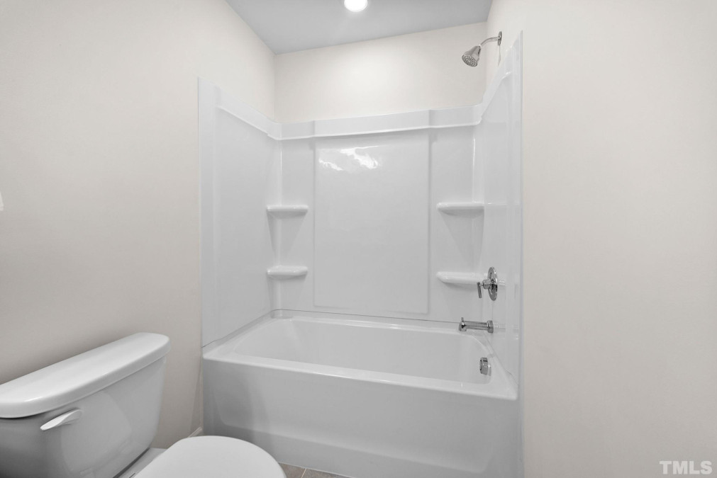 51 Coffee Tree Cir Clayton, NC 27527
