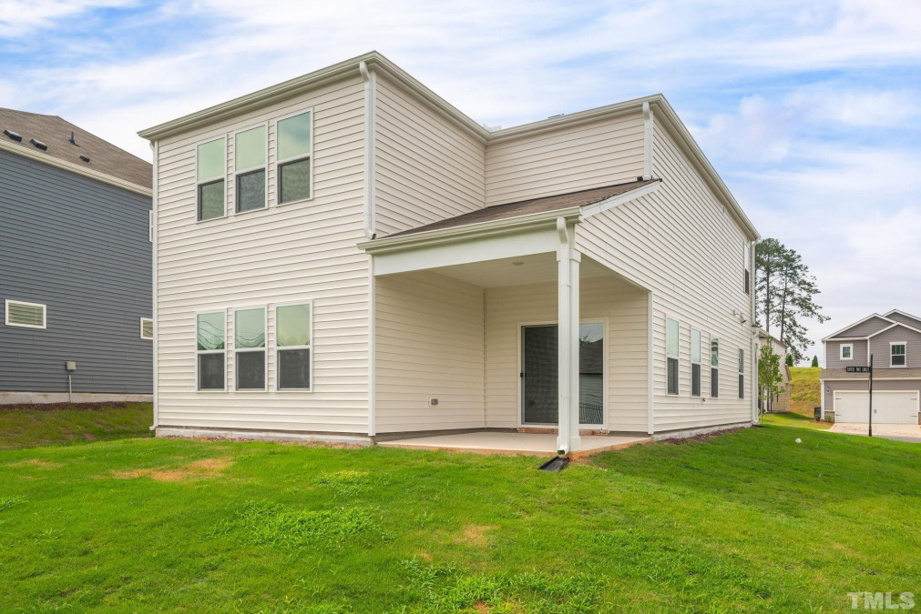51 Coffee Tree Cir Clayton, NC 27527