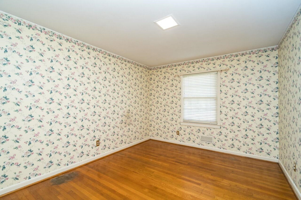 3806 Sue Raleigh, NC 27604