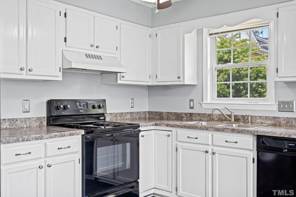 205 A Mallard Creek Dr Graham, NC 27253
