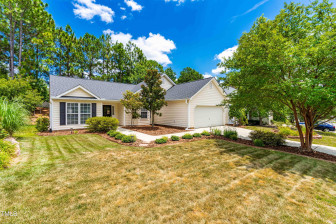 401 Firefly Rd Holly Springs, NC 27540