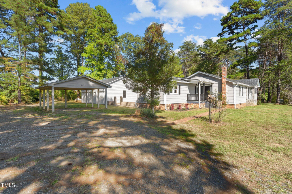 4193 Ji Oakes Rd Bullock, NC 27507