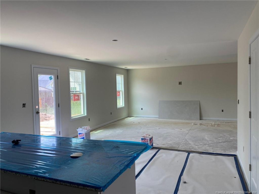 2149 Purebred Cir Hope Mills, NC 28348