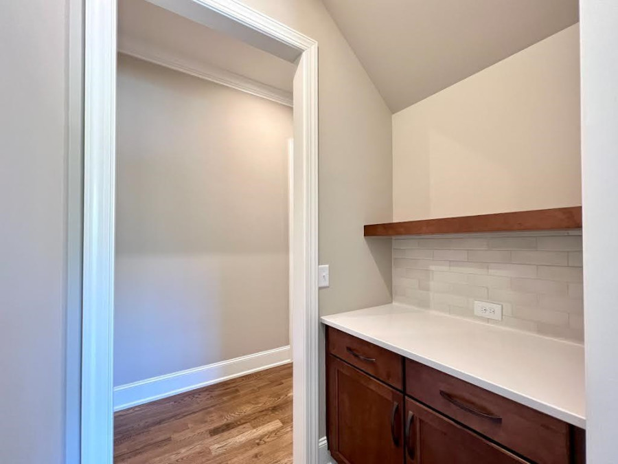 560 Birch Hollow Rd Chapel Hill, NC 27516