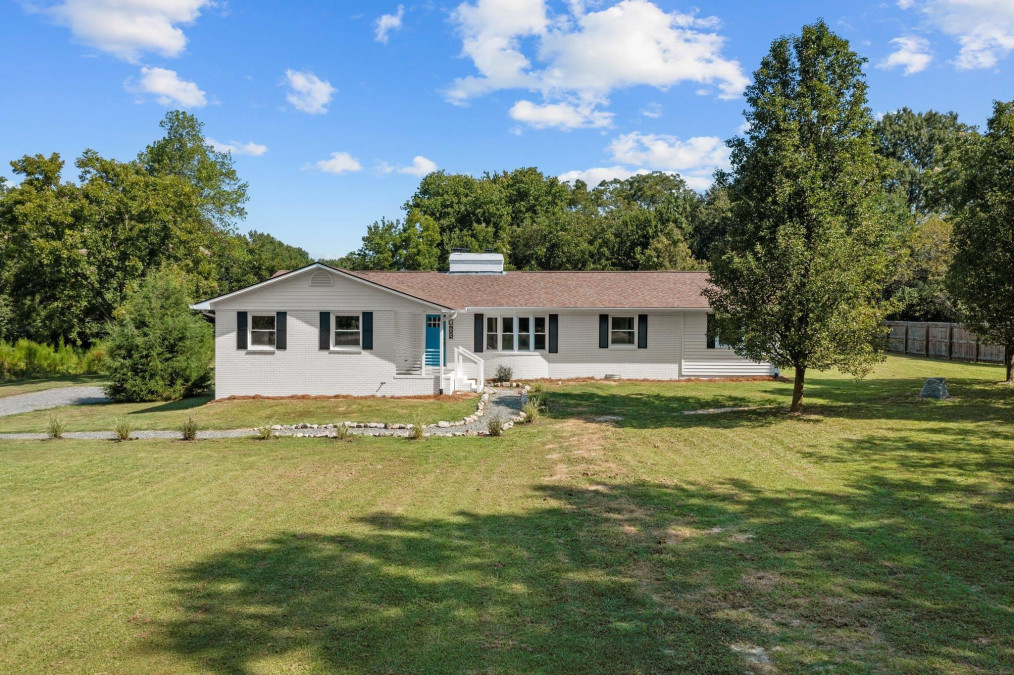 605 Proctor St Zebulon, NC 27597
