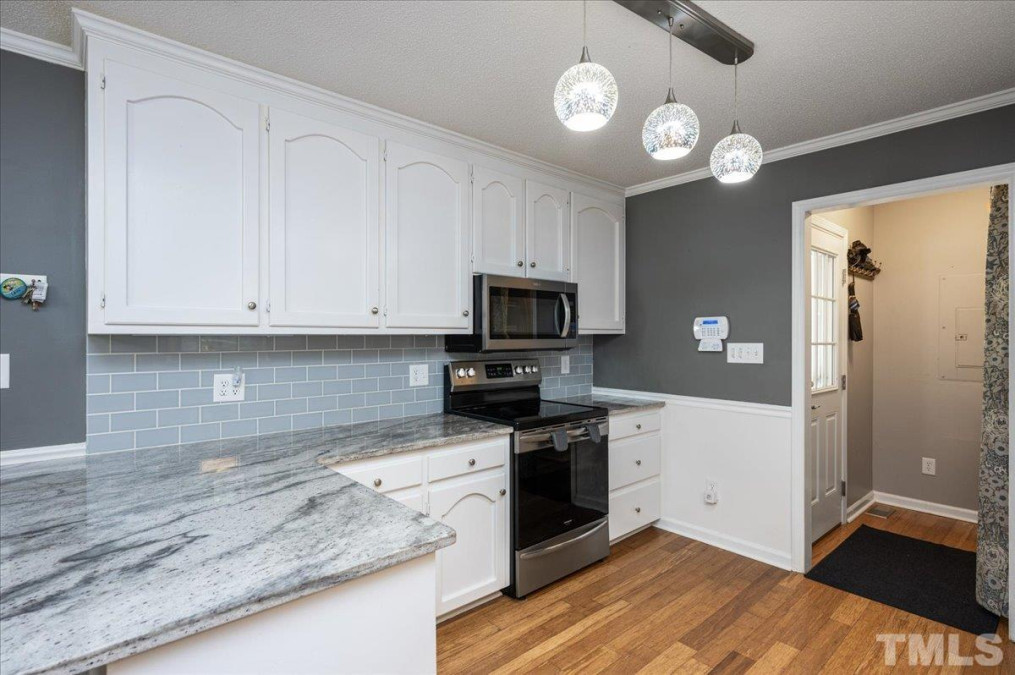 2716 Stageline Dr Raleigh, NC 27603