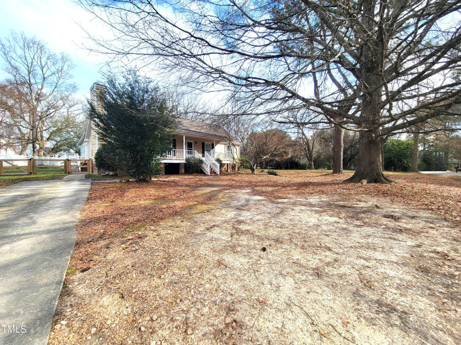 2517 Pleasant Rd Fuquay Varina, NC 27526