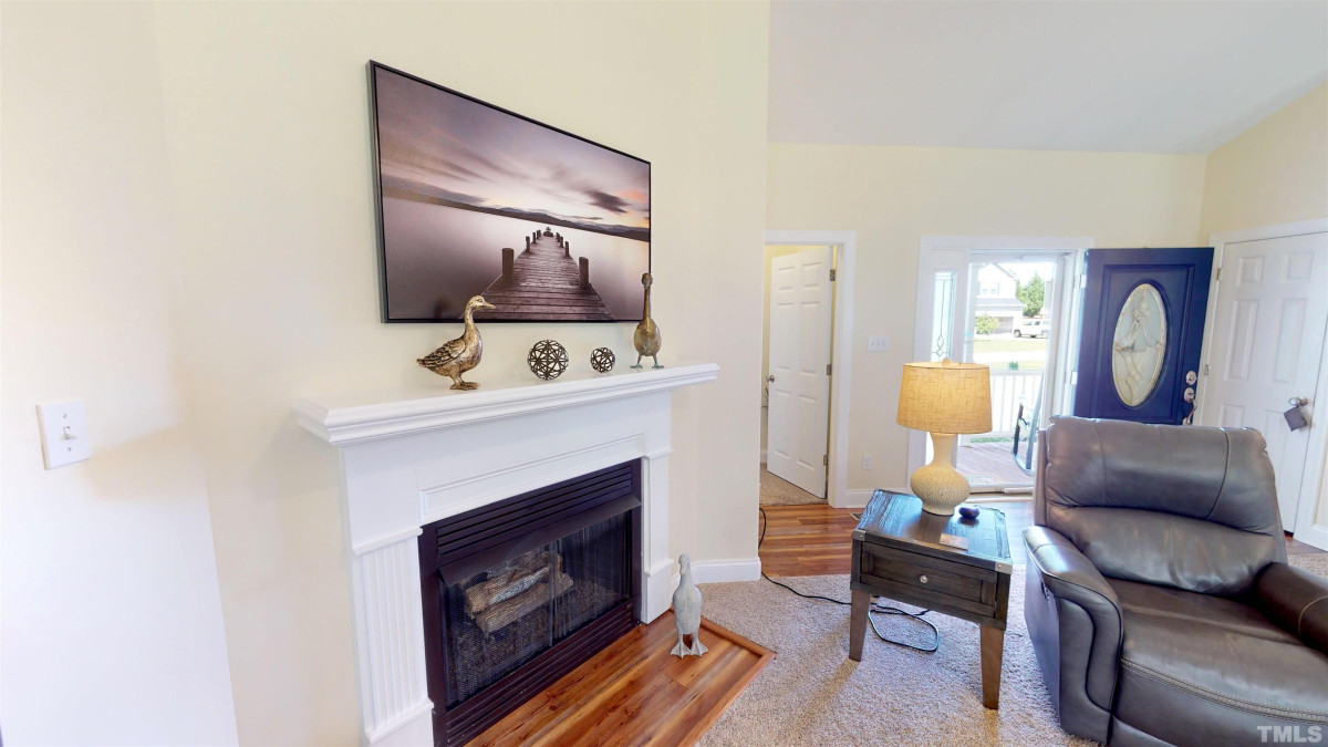 233 Meadow Hills Dr Four Oaks, NC 27524