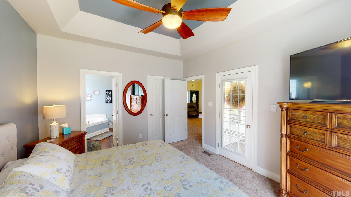 233 Meadow Hills Dr Four Oaks, NC 27524