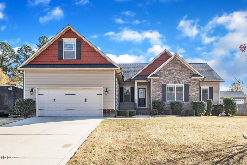 141 Sunset Ridge Dr Willow Springs, NC 27592