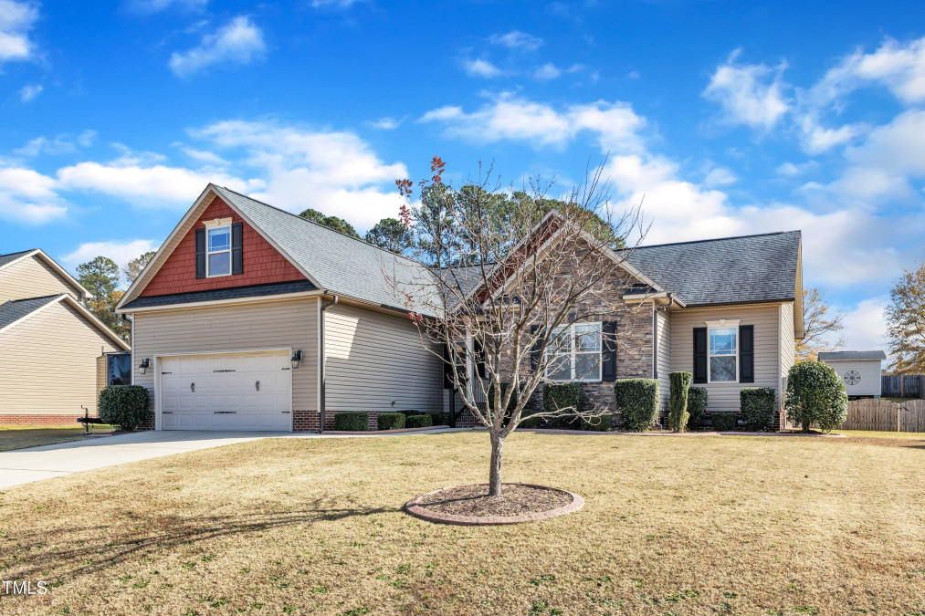 141 Sunset Ridge Dr Willow Springs, NC 27592