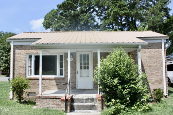 601 Townsend St Dunn, NC 28334