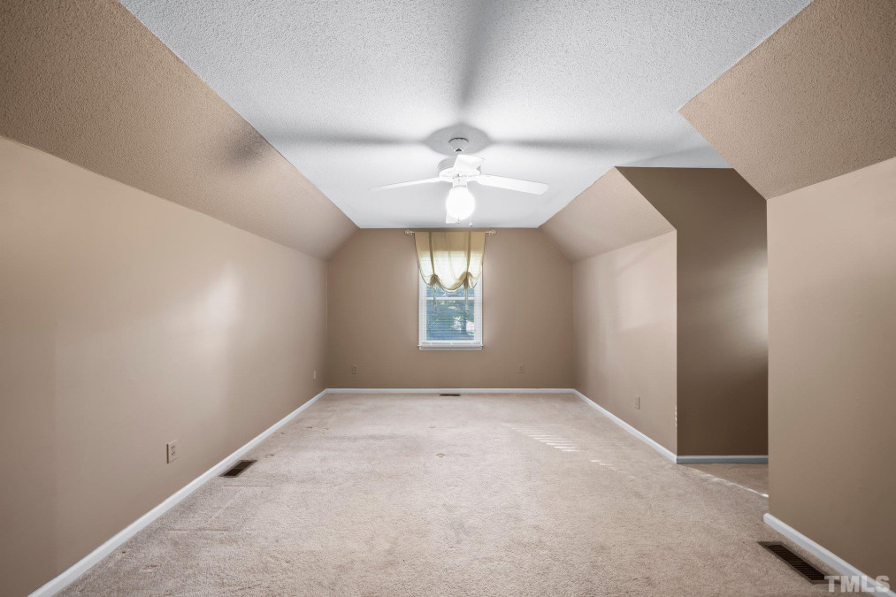 5674 Hamstead Crossing Raleigh, NC 27613