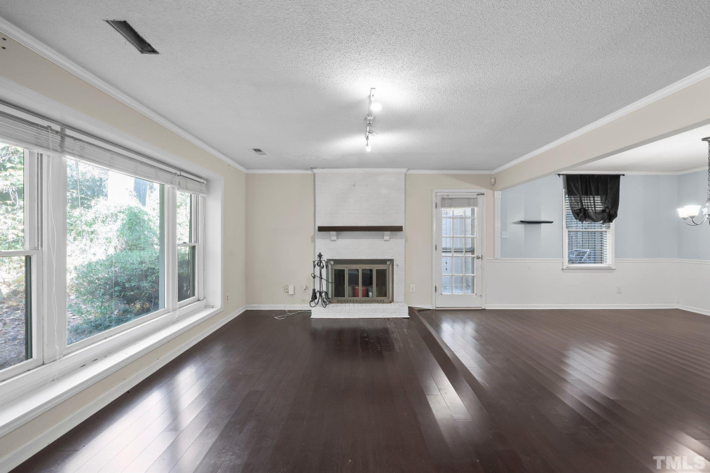 5674 Hamstead Crossing Raleigh, NC 27613