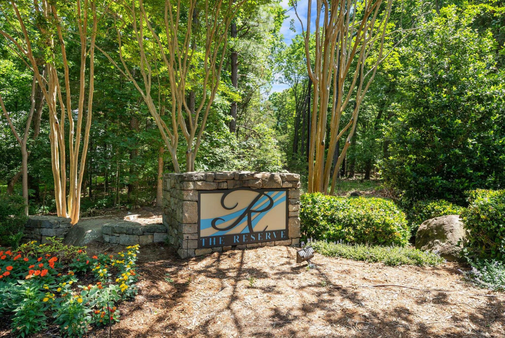 201 Bolinas Ct Chapel Hill, NC 27517