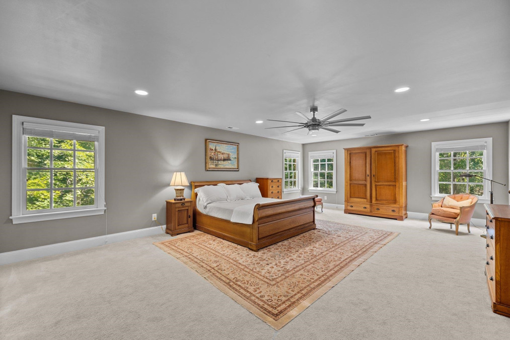 201 Bolinas Ct Chapel Hill, NC 27517