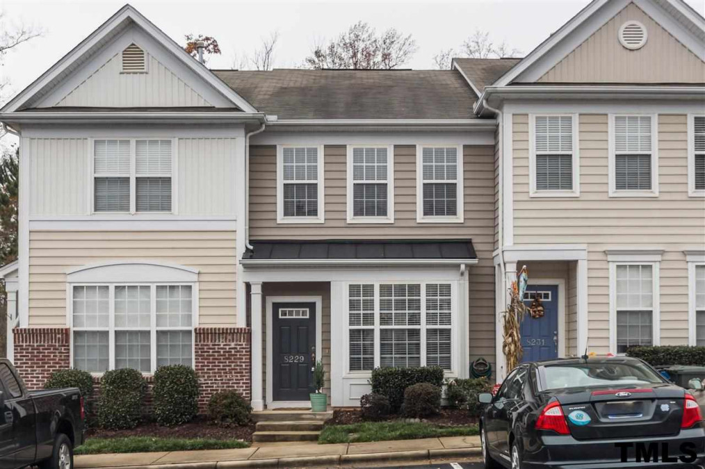8229 City Loft Ct, Raleigh, NC 27613 Raleigh Realty