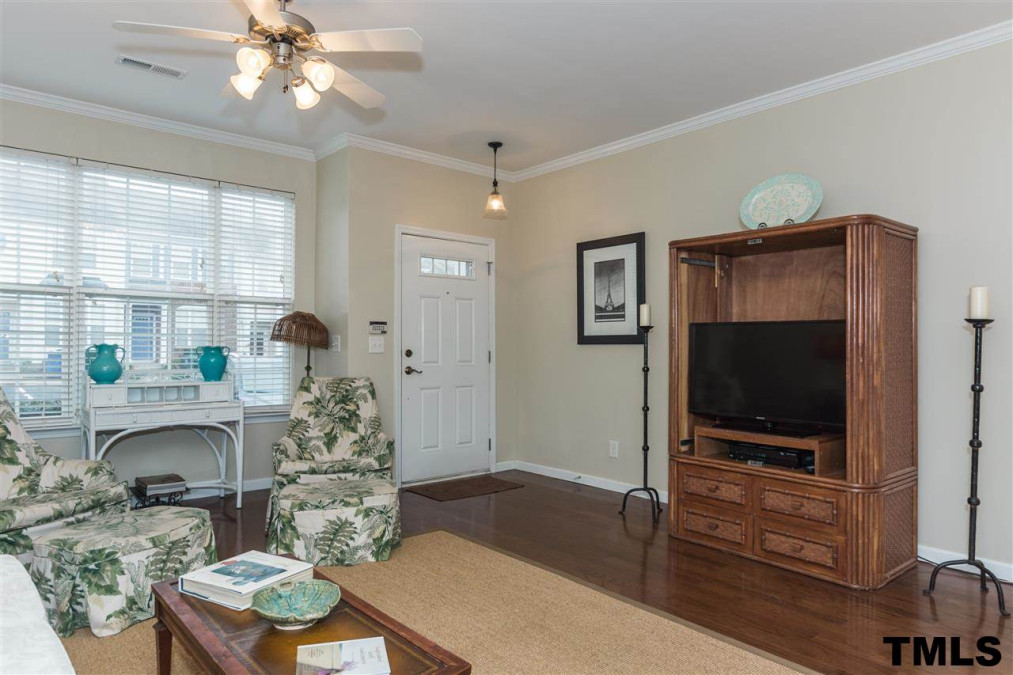 8229 City Loft Ct, Raleigh, NC 27613 Raleigh Realty