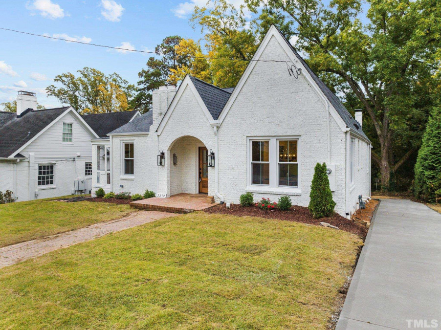 2212 Anderson Dr, Raleigh, NC 27608 Raleigh Realty