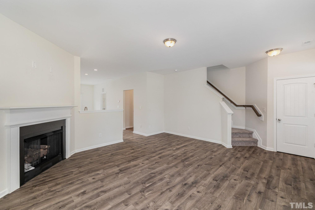 64 Jester Ct Clayton, NC 27520