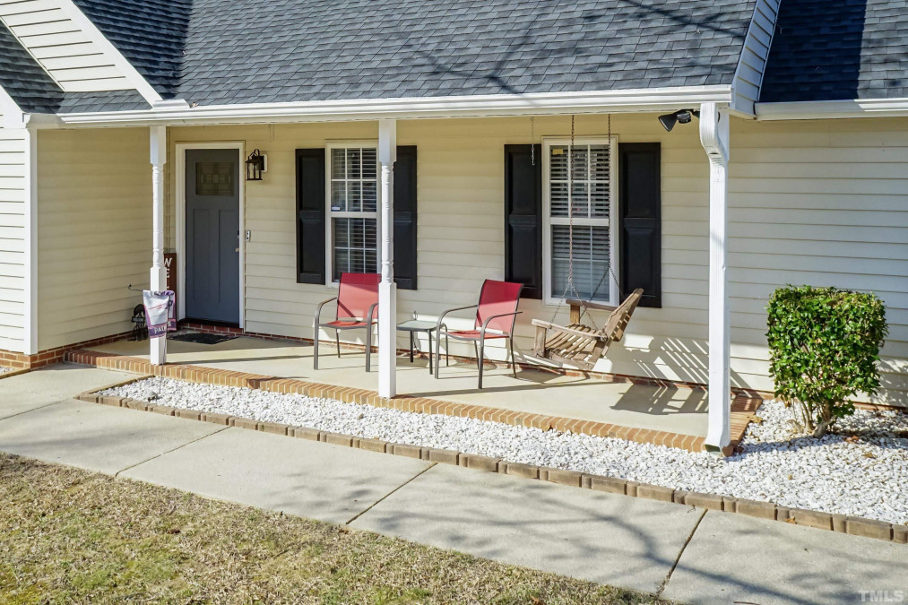 100 Hunter Ln, Zebulon, NC 27597 Raleigh Realty