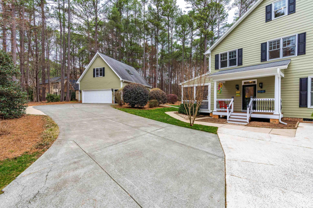10729 Winding Wood Trl Raleigh, NC 27613