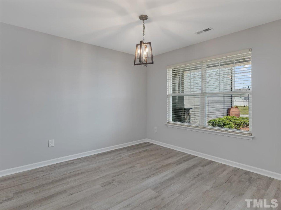 2469 Longshadow Dr Graham, NC 27253