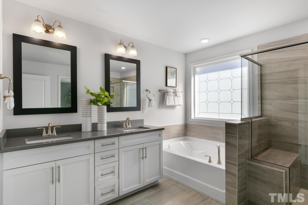 2105 Cherry Top Dr Fuquay Varina, NC 27526