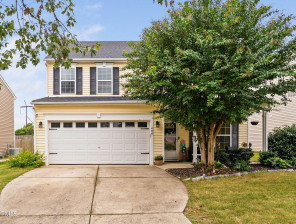 400 Wellspring Dr Holly Springs, NC 27540