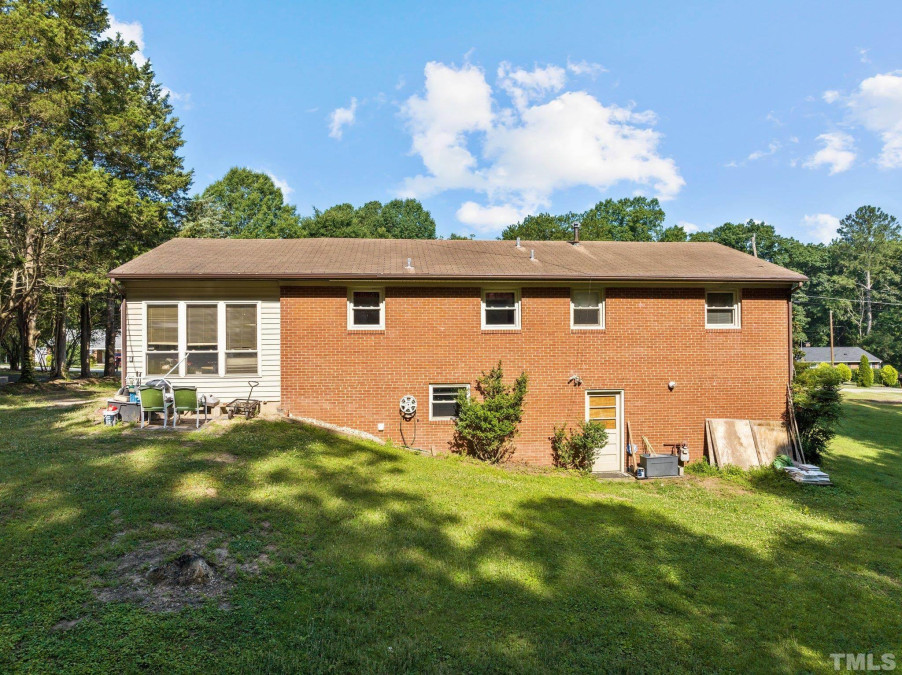 1214 Horseshoe Rd, Durham, NC 27703 Raleigh Realty