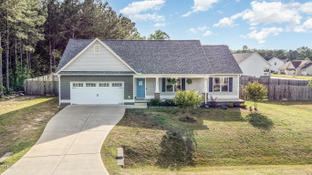 97 Highcroft Cir Benson, NC 27504