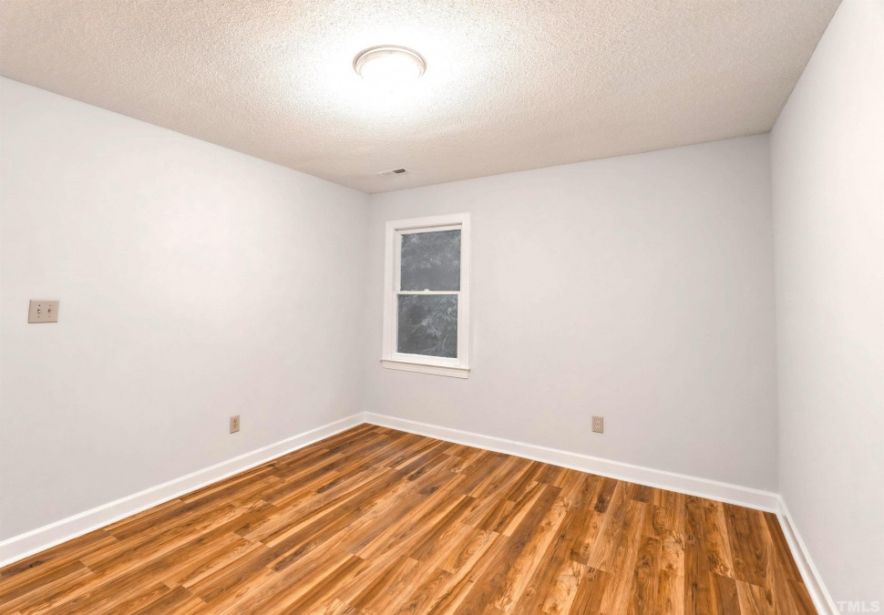 6133 River Landings Dr Raleigh, NC 27604