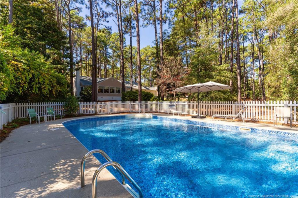 375 Pee Dee Rd Southern Pines, NC 28387