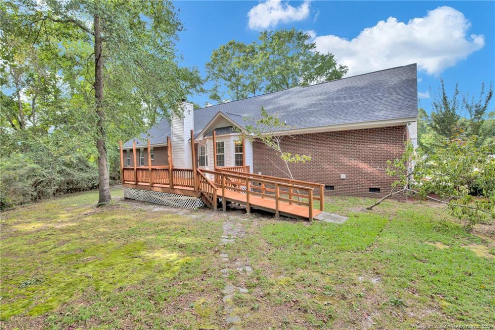 189 Brooke Run Dr Lumber Bridge, NC 28357