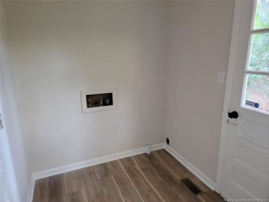 627 Wakefield Fayetteville, NC 28303
