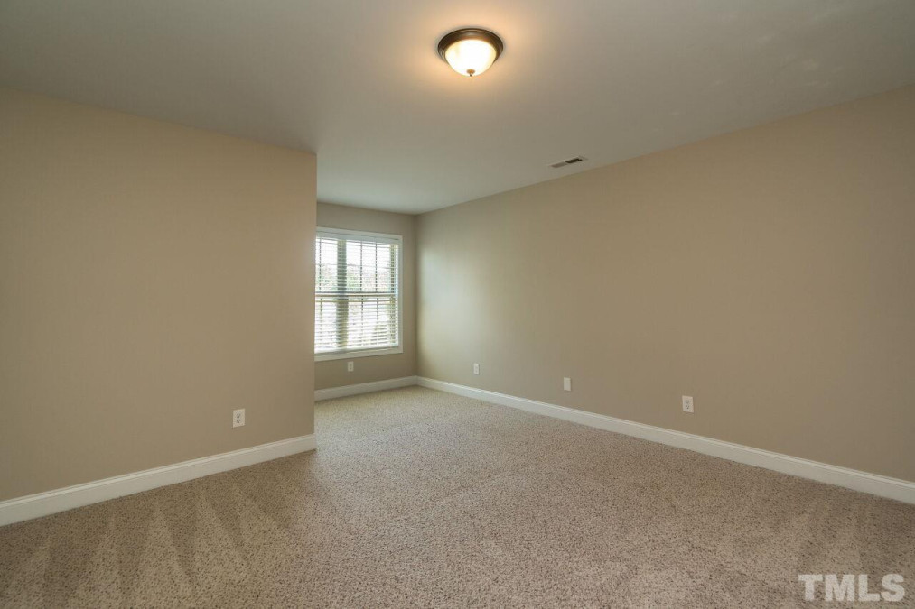220 Swann Trl Clayton, NC 27527