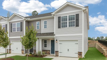 18 March Creek Dr Fuquay Varina, NC 27526