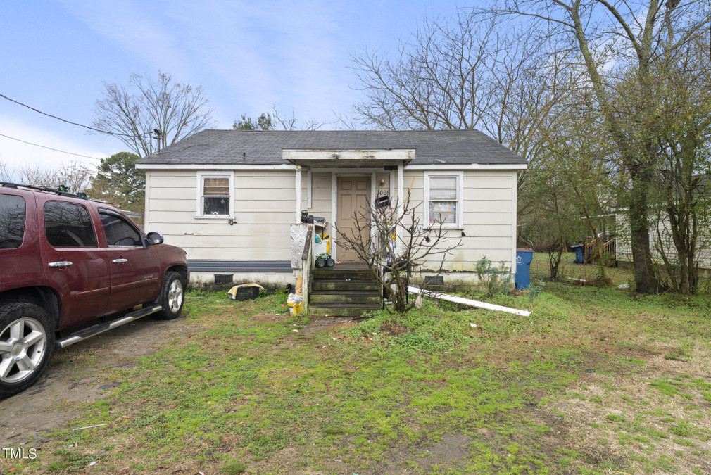 1008 Harnett St Dunn, NC 28334