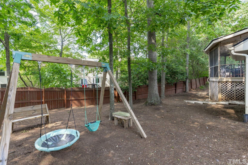 104 Rock Nest Ct Morrisville, NC 27560