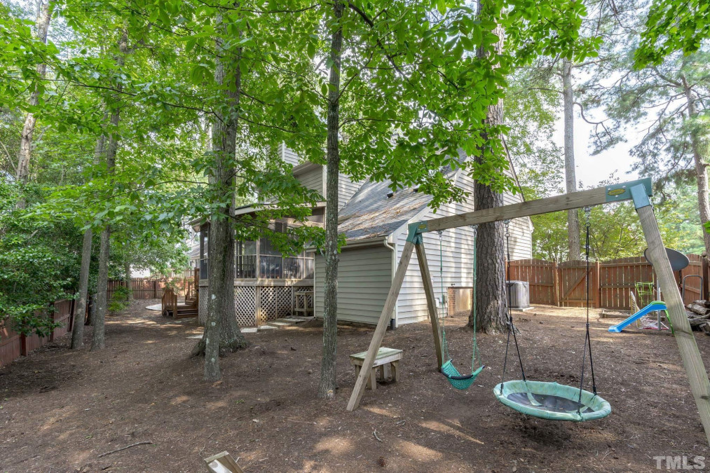 104 Rock Nest Ct Morrisville, NC 27560