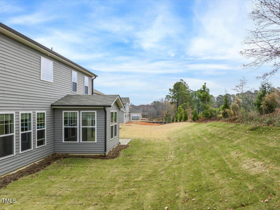 1208 Randwick Valley Ct Zebulon, NC 27597