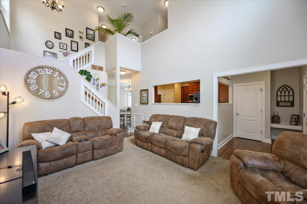 48 Sundew Ct Clayton, NC 27527