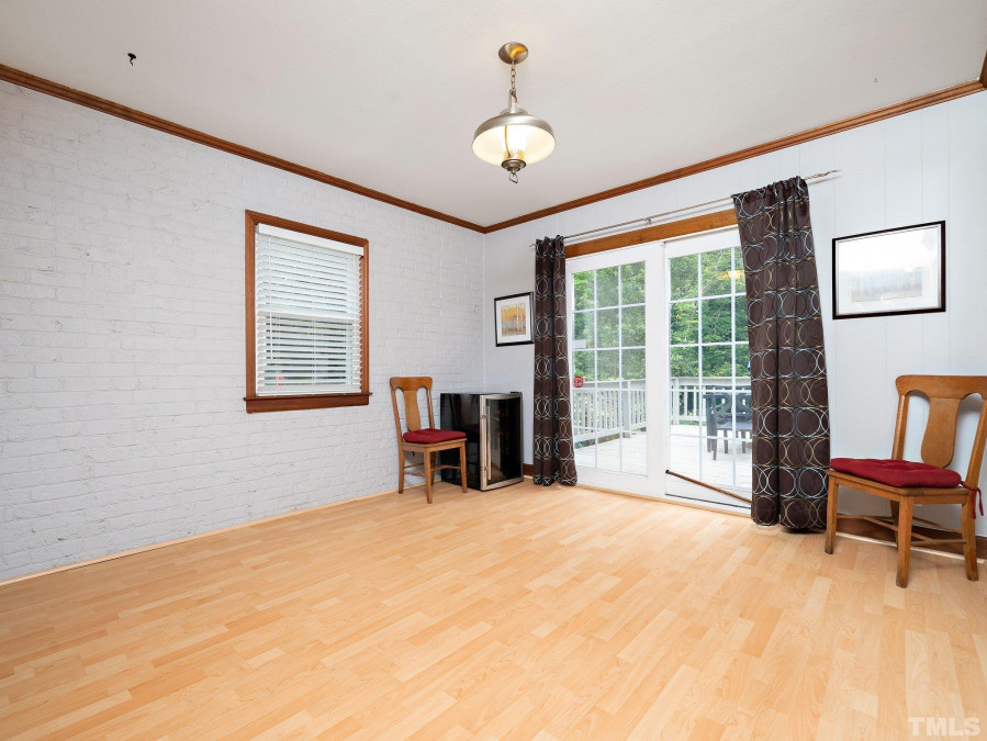 5329 Thayer Dr Raleigh, NC 27612