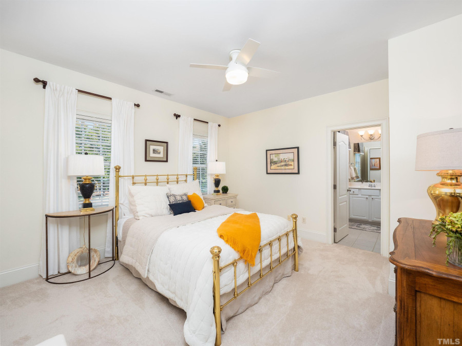 430 Chandler Grant Dr Cary, NC 27519