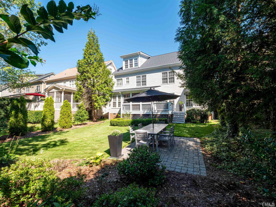 430 Chandler Grant Dr Cary, NC 27519