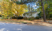 2209 Ridgefield Dr Chapel Hill, NC 27517