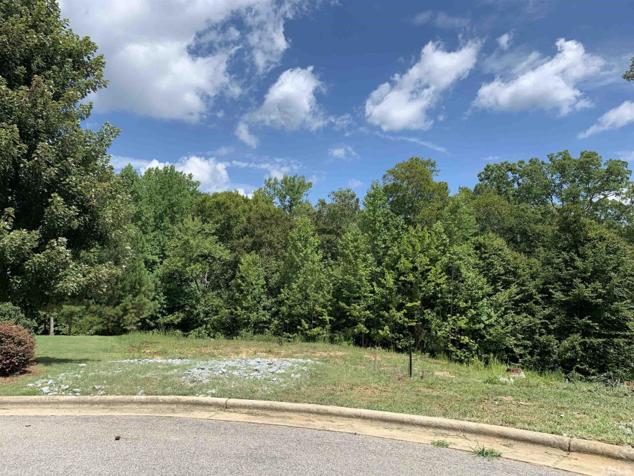 66 Greenfield Ln, Clayton, NC 27527 Raleigh Realty